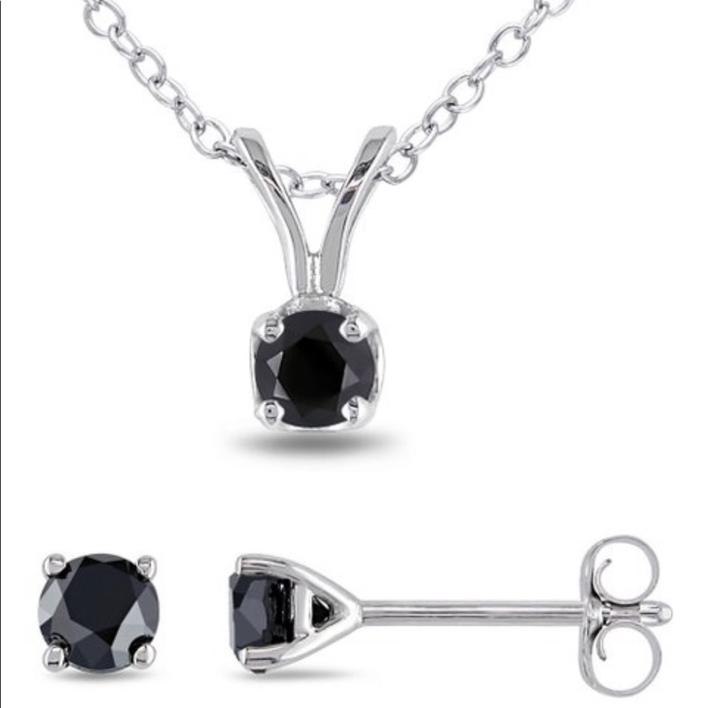 NEW•Glam Black Diamond Stud & Necklace Set